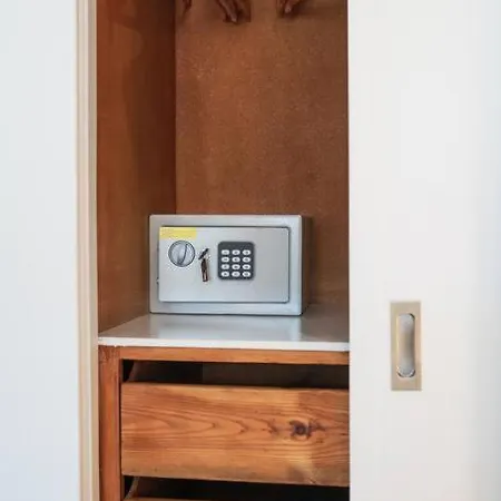 Super - Cork * 丰沙尔